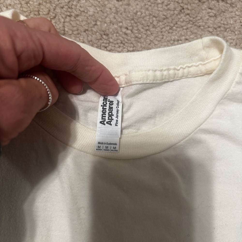 American Apparel Pale Yellow Graphic Cropped Tee Size M - Picture 3 of 3